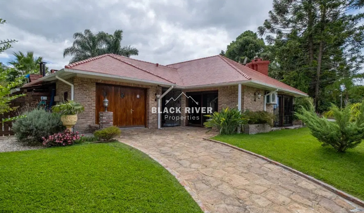 Casa ID.66768 - Casa en Venta  Jardines de cordoba Punta del Este