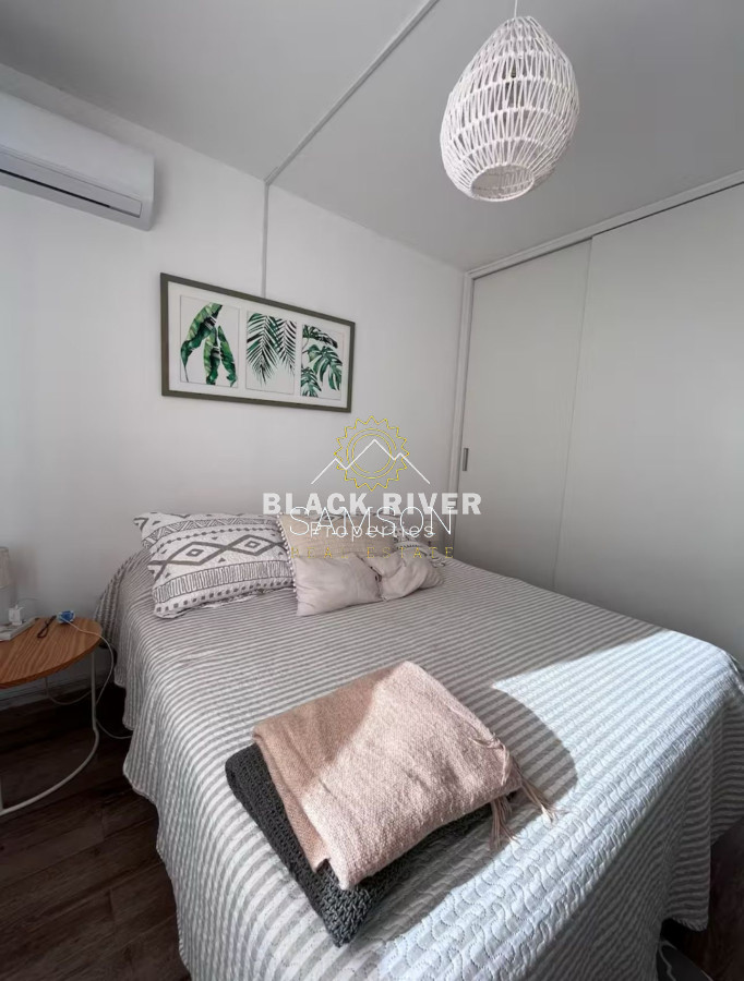 Casa ID.67001 - Casa de 3 dormitorios en PH a una cuadra del mar en Venta Playa Mansa Punta del Este
