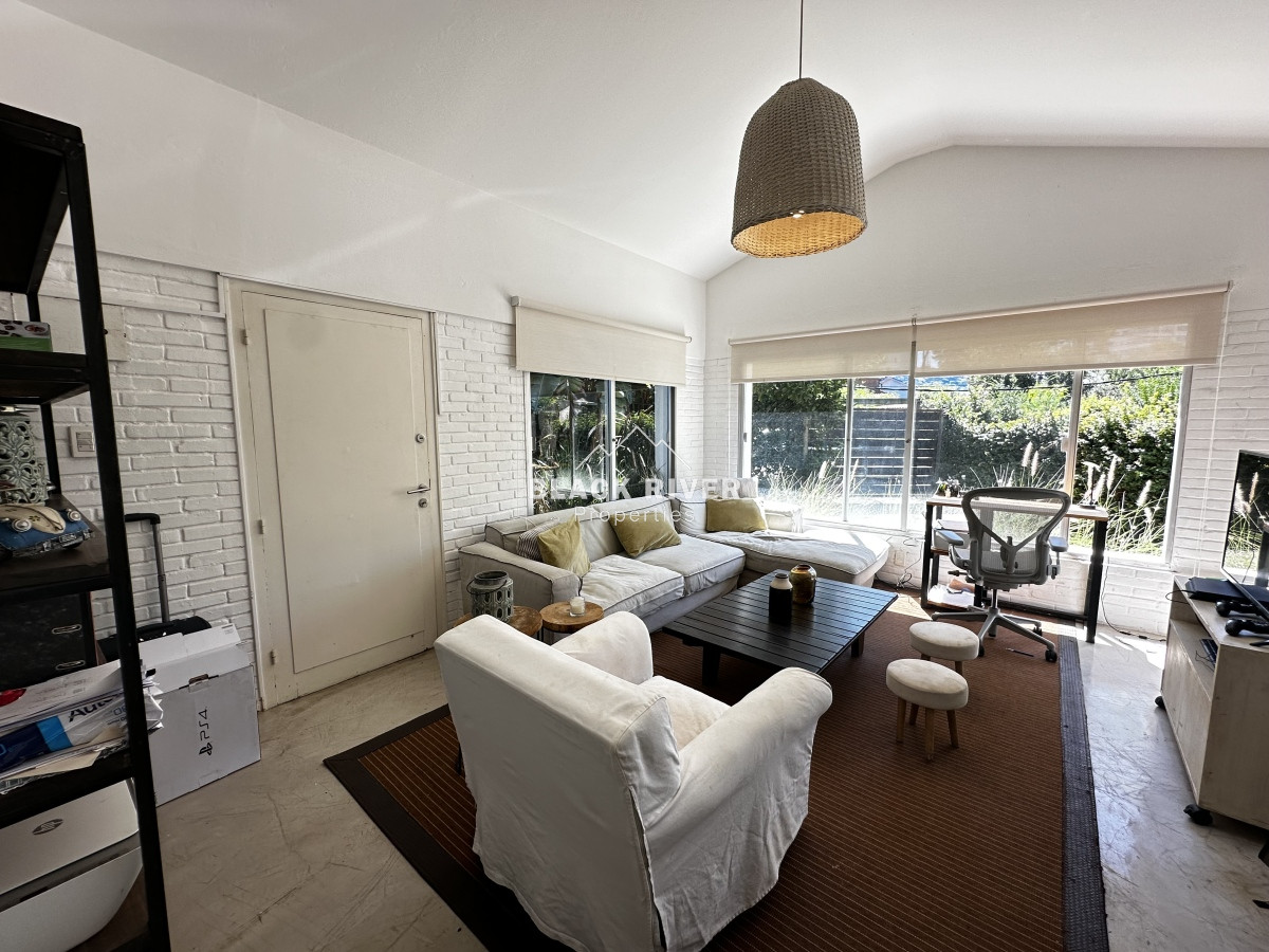 Casa ID.66694 - VENTA CASA CON PISCINA EN PLAYA MANSA 