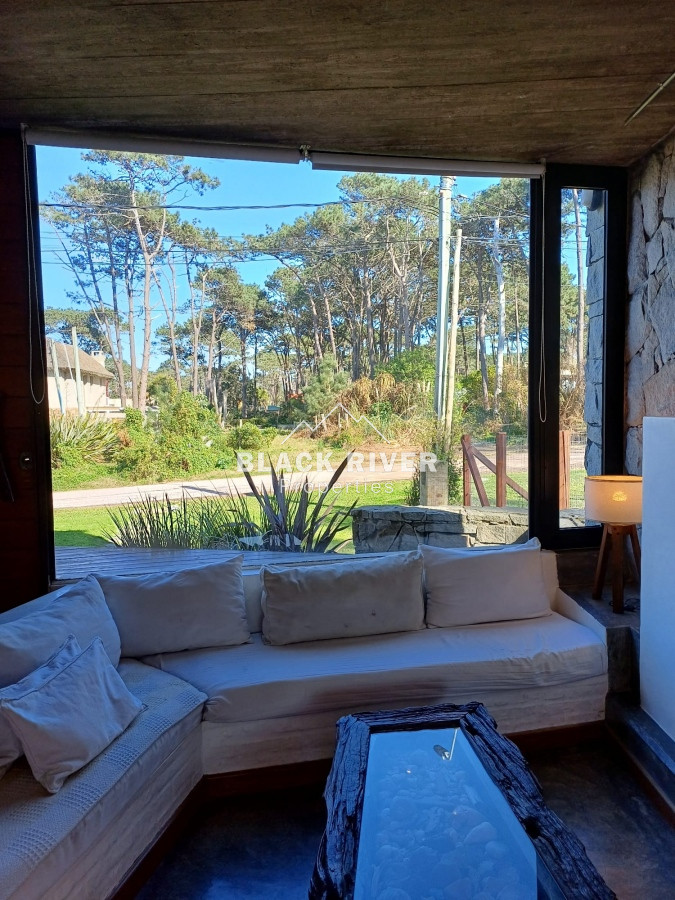 Casa ID.61335 - Casa en Venta  4 dormitorios en Montolla, La Barra