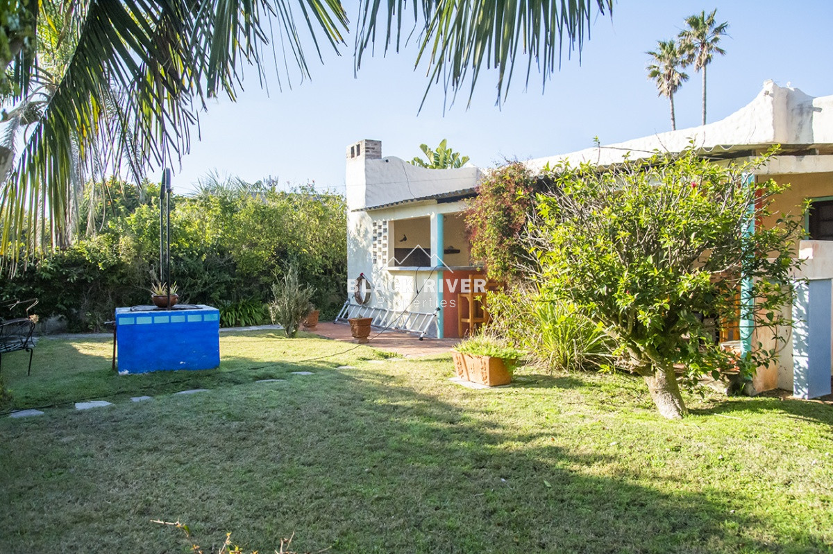 Casa ID.64305 - Gran casa con potencial en venta centro de la barra a metros de la Ruta 