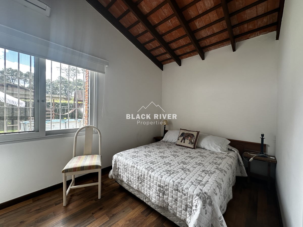 Casa ID.58345 - Casa en venta Cantegril Punta del Este