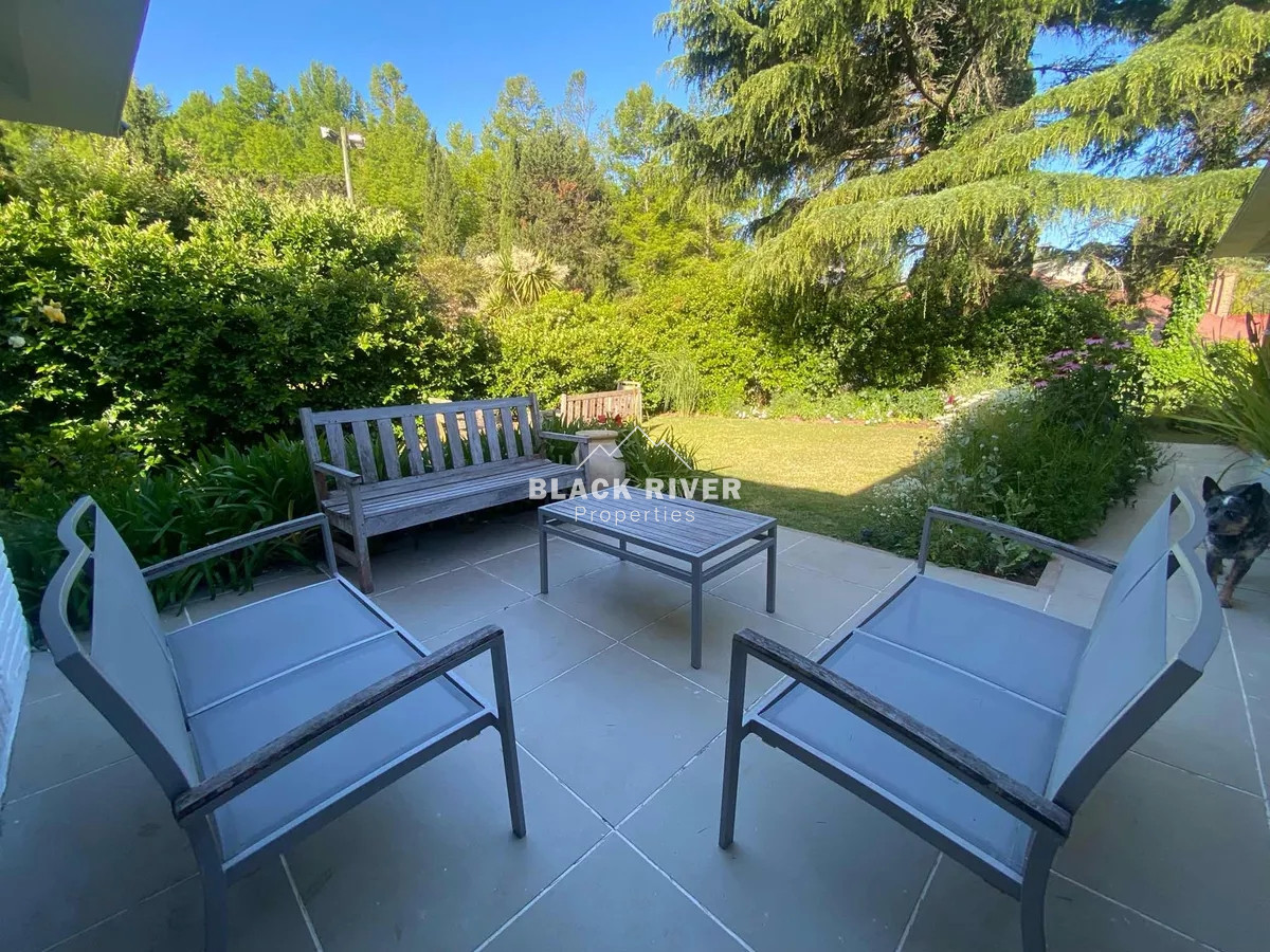 Casa ID.66816 - Casa en venta de 4 dormitorios barrio lugano San rafael Punta del Este