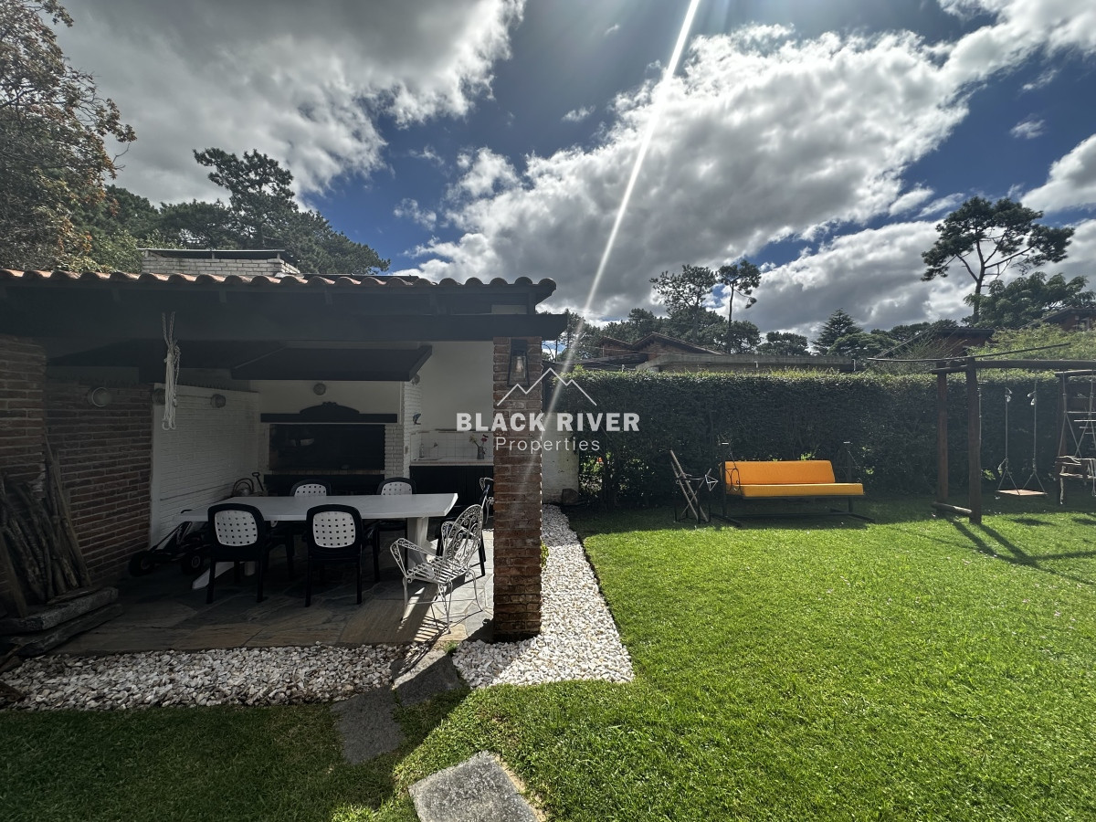Casa ID.58345 - Casa en venta Cantegril Punta del Este