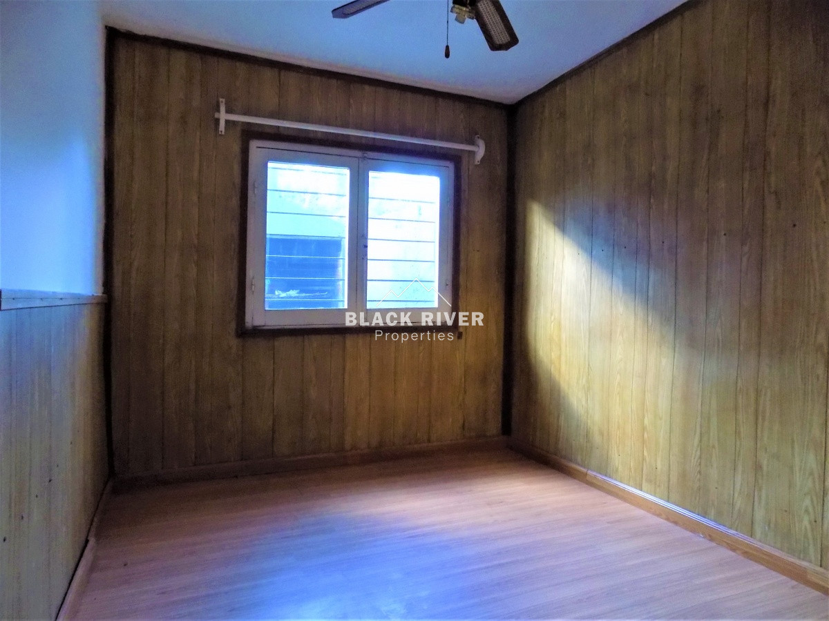 Casa ID.37 - Casa dos dormitorios en centro de Maldonado en venta