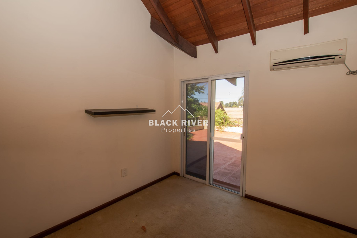 Casa ID.65964 - Venta casa 3 dormitorios con piscina en barrio privado Quintas del bosque 