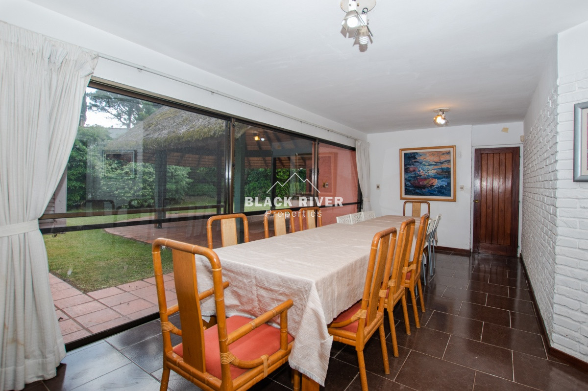 Casa ID.58066 - VENTA DE CASA EN PLAYA MANSA A METROS DEL MAR.