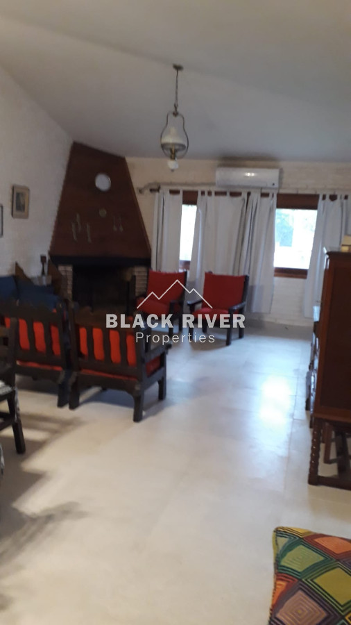 Casa ID.64190 - casa en VENTA de 3 dormitorios en parada 19 de la Mansa