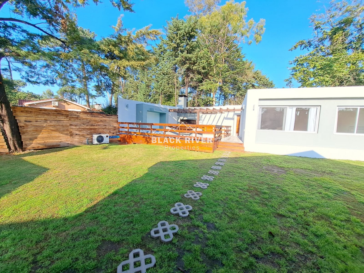 Casa ID.66345 - Casa moderna con psicina en venta Punta del Este