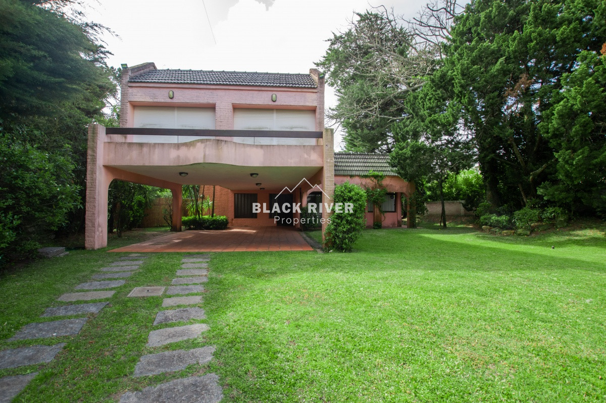Casa ID.58066 - VENTA DE CASA EN PLAYA MANSA A METROS DEL MAR.