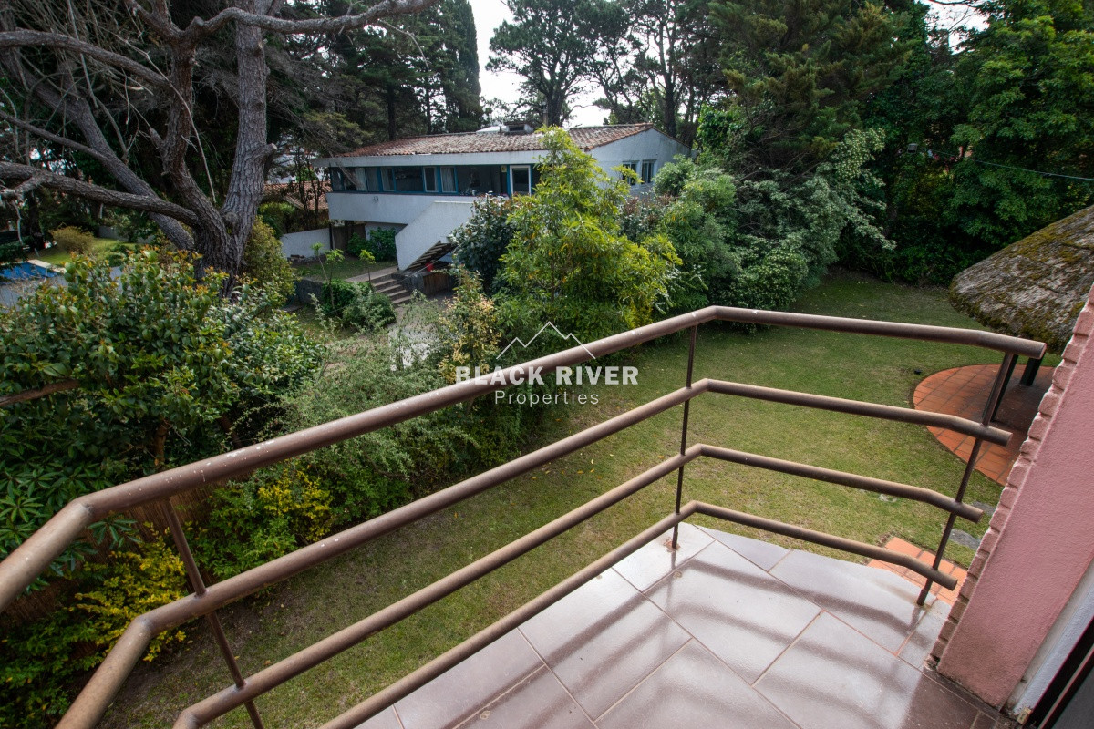 Casa ID.58066 - VENTA DE CASA EN PLAYA MANSA A METROS DEL MAR.