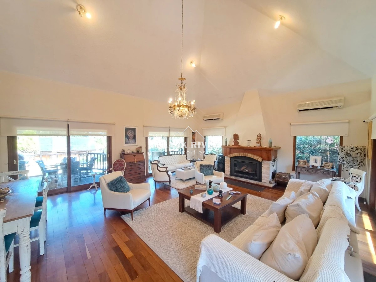 Casa ID.66981 -  Casa con piscina  en venta San Rafael Punta del Este 