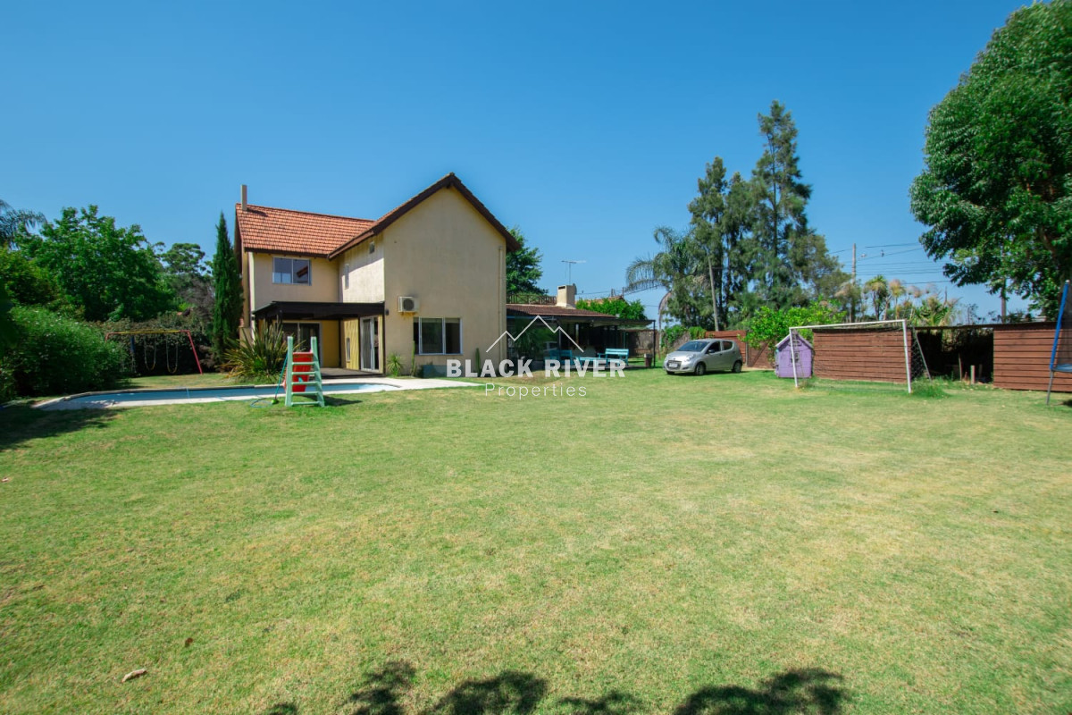 Casa ID.65964 - Venta casa 3 dormitorios con piscina en barrio privado Quintas del bosque 
