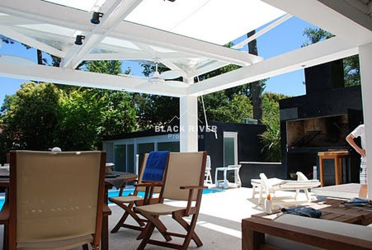 Casa ID.60837 - Casa en venta 3 dormitorios y dependencia en Lugano
