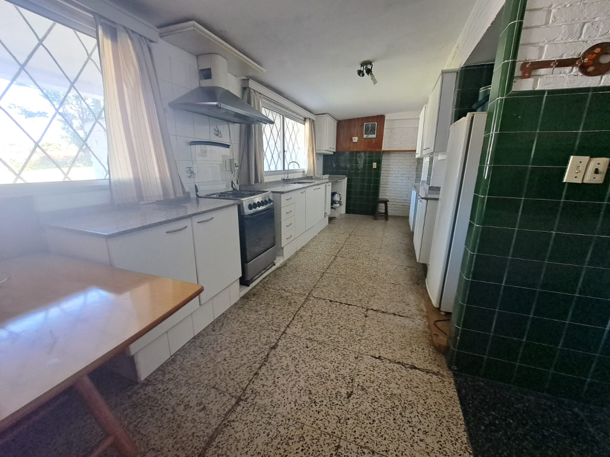 Casa ID.66373 - CASA CON PISCINA EN OPORTUNIDAD EN VENTA CANTEGRIL PUNTA DEL ESTE