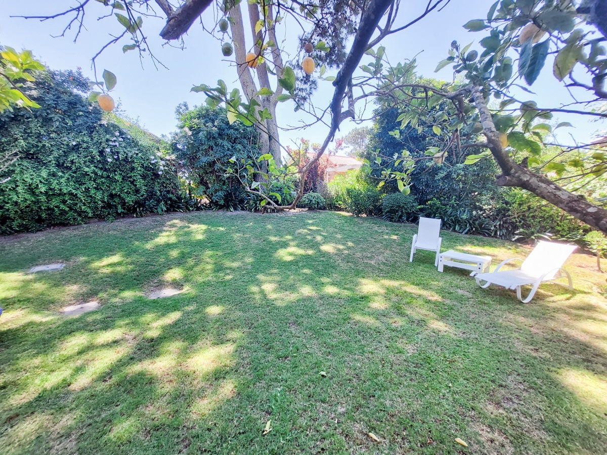 Casa ID.64670 - Venta Casa 2 Dormitorios Playa Mansa Punta del Este 