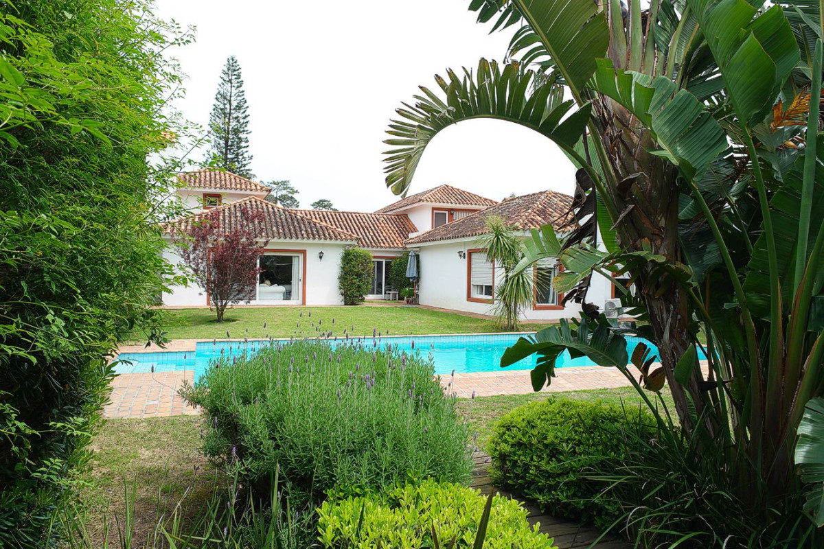 Casa ID.58082 - Casa en venta de 4 Dormitorios, proximo al mar, San Rafael, Punta del Este