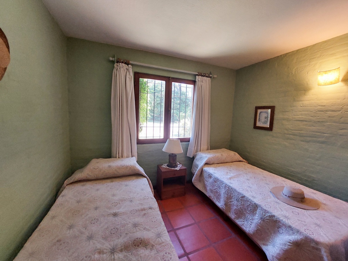 Casa ID.64670 - Venta Casa 2 Dormitorios Playa Mansa Punta del Este 