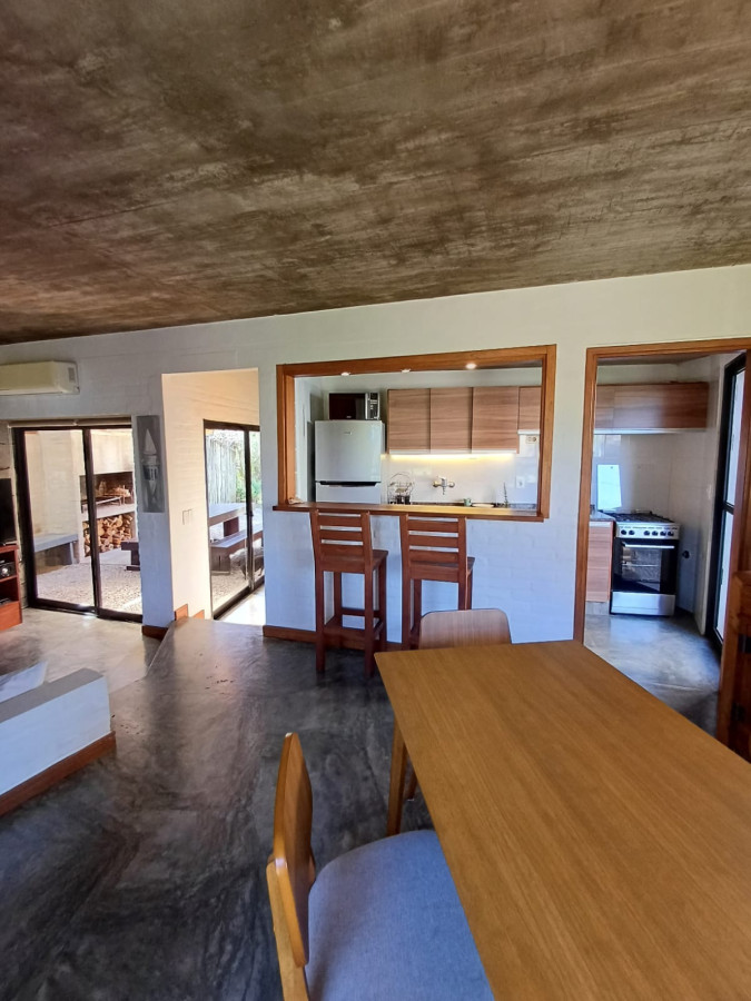 Casa ID.61335 - Casa en Venta  4 dormitorios en Montolla, La Barra