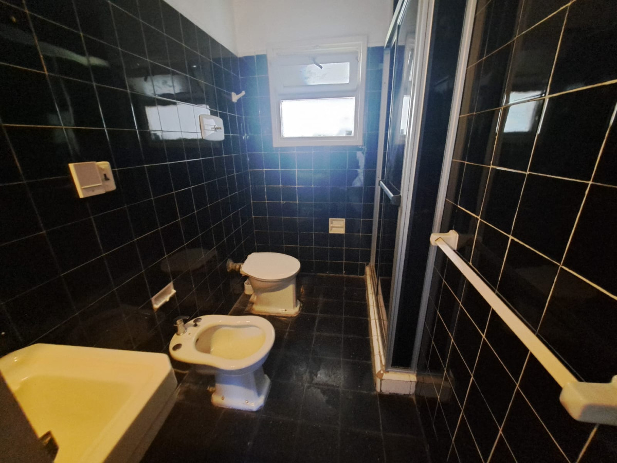 Casa ID.66373 - CASA CON PISCINA EN OPORTUNIDAD EN VENTA CANTEGRIL PUNTA DEL ESTE