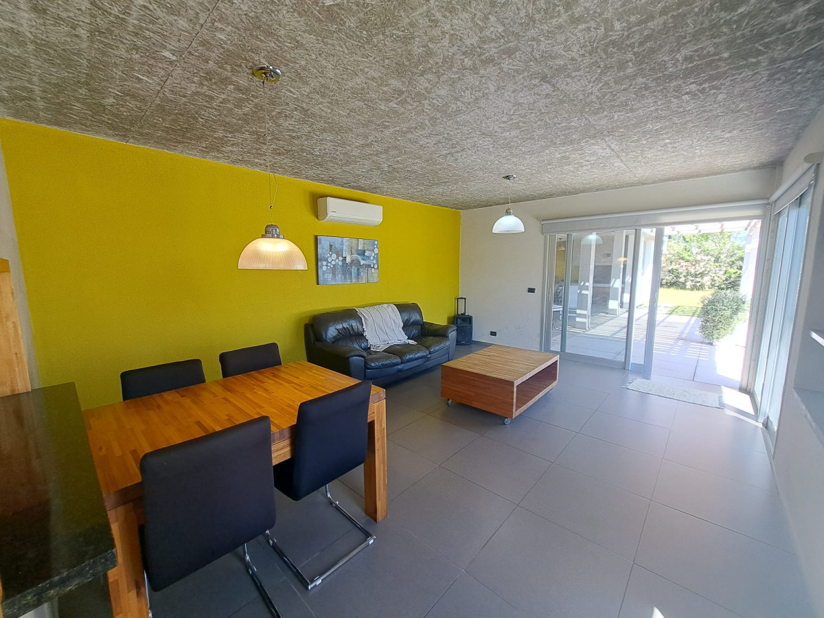 Casa ID.66482 - MODERNA CASA DE 4 DORMITORIOS EN BARRIO PRIVADO LA RESIDENCE, PUNTA DEL ESTE