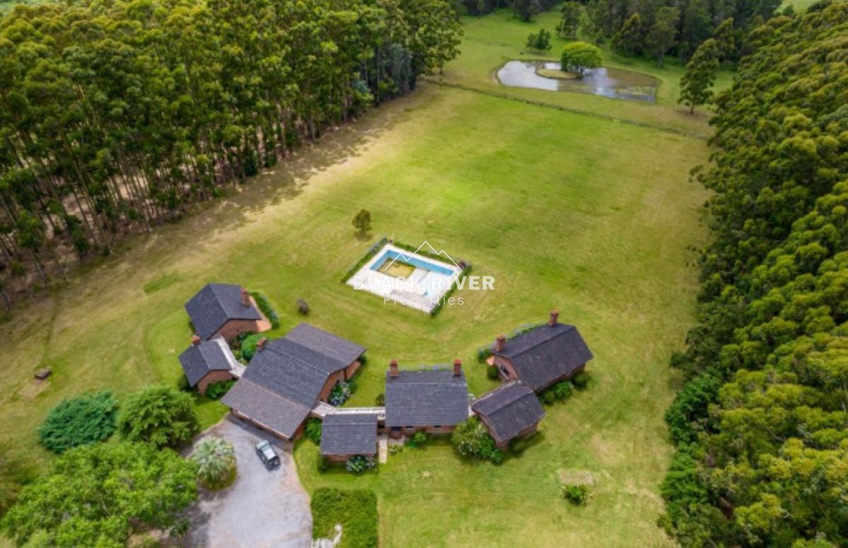 Chacra ID.65212 - Venta de Chacra 6 dormitorios en Punta Ballena, la Pataia Maldonado