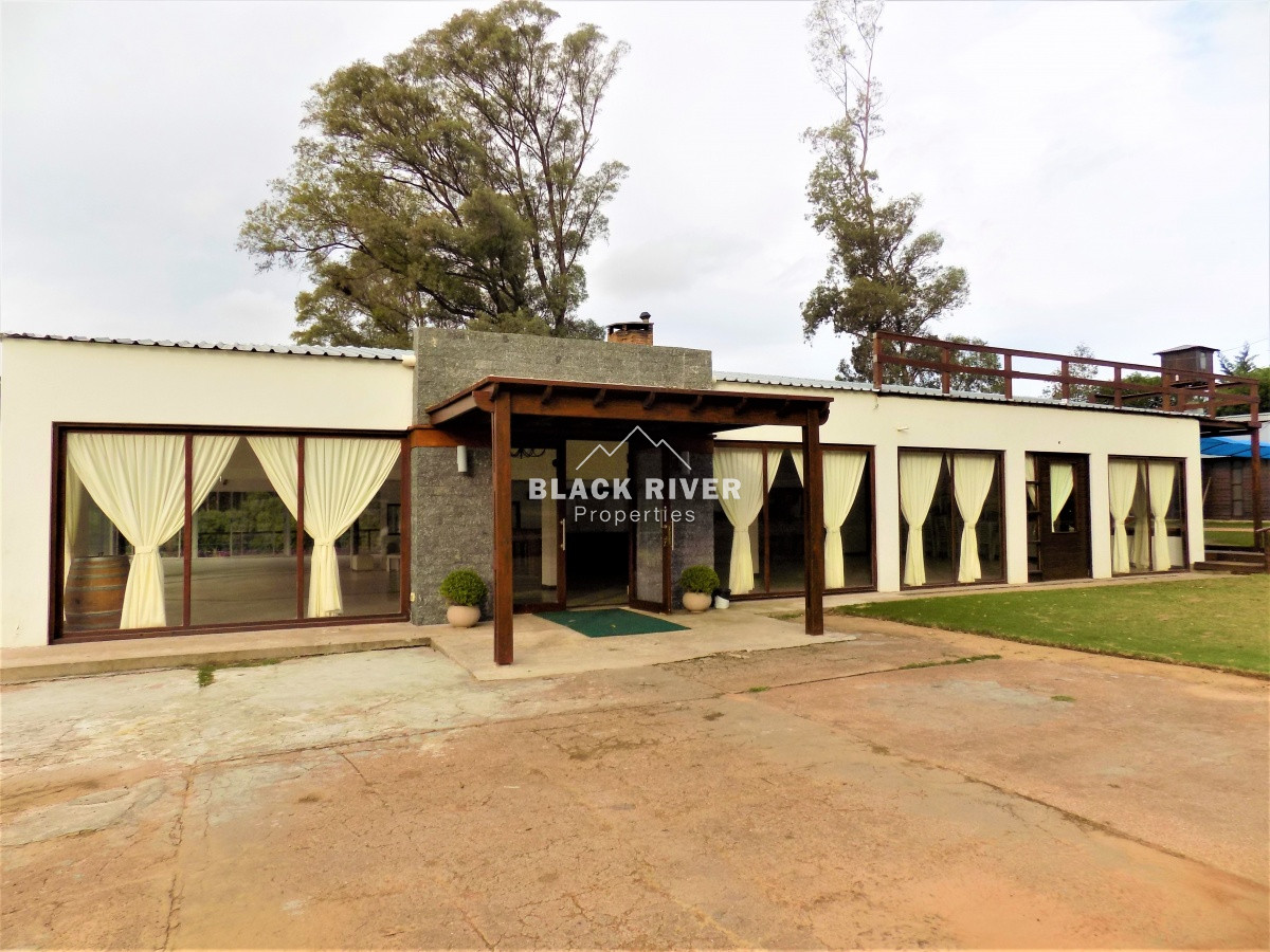 Chacra ID.28 - venta de chacra Marítimo de 4 dormitorios punta ballena maldonado