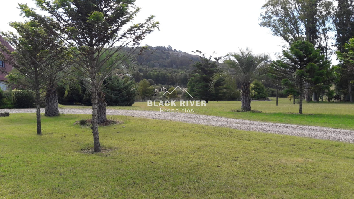 Chacra ID.62544 - venta de chacra 4 dormitorios en Punta Ballena