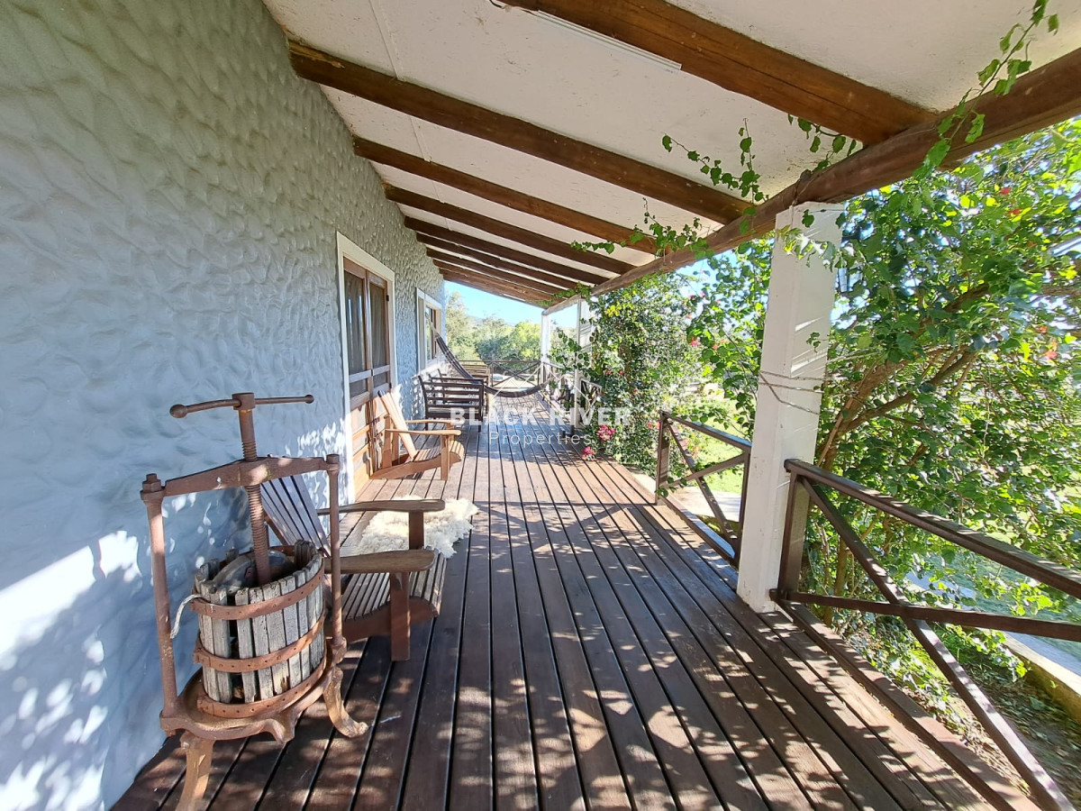 Chacra ID.66303 - Venta de Chacra en Pueblo Edén 3 dormitorios 2 baños. 
