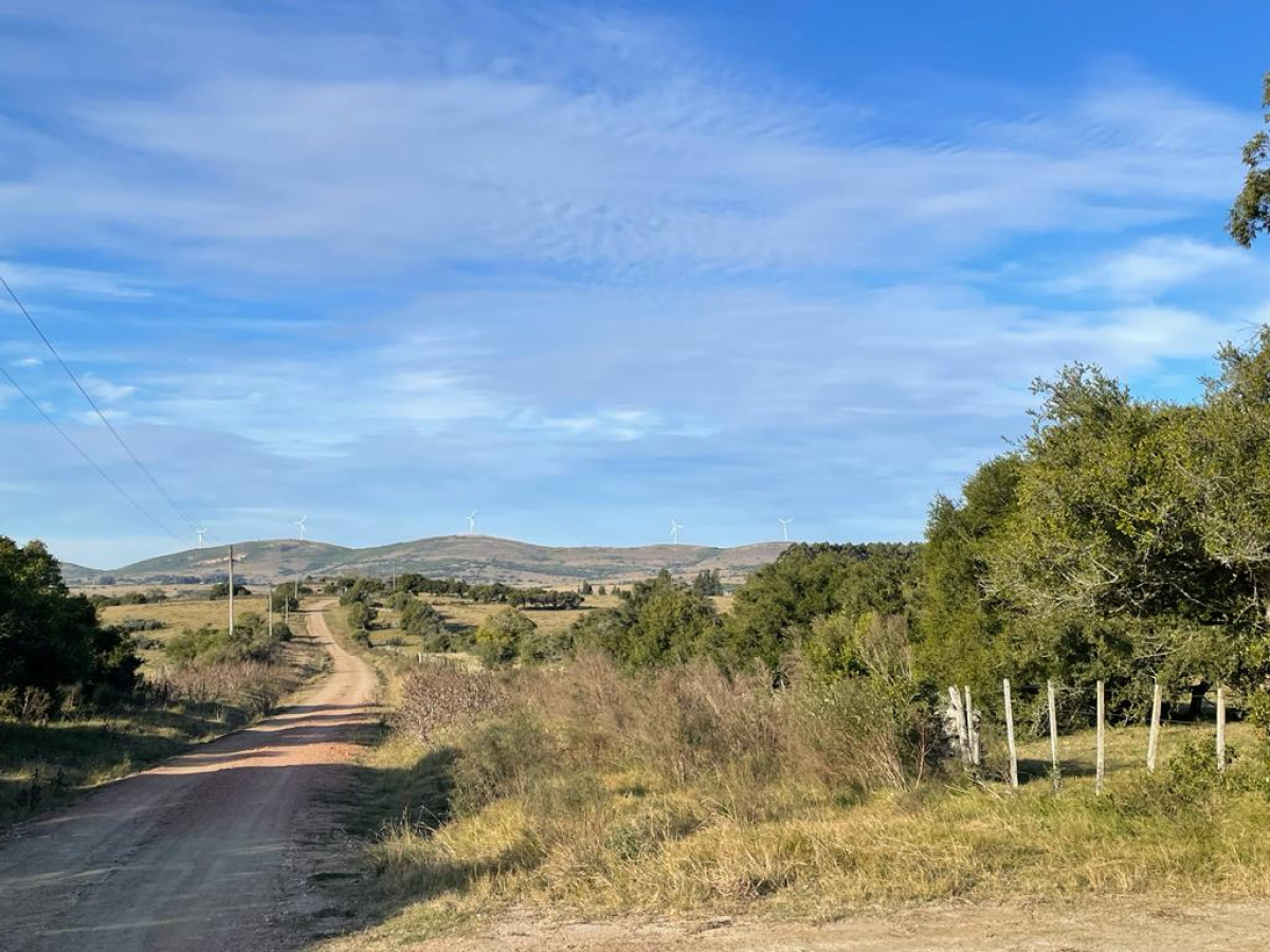 Chacra ID.65537 - Hermosa Chacra 5 has Zona Villa Eden