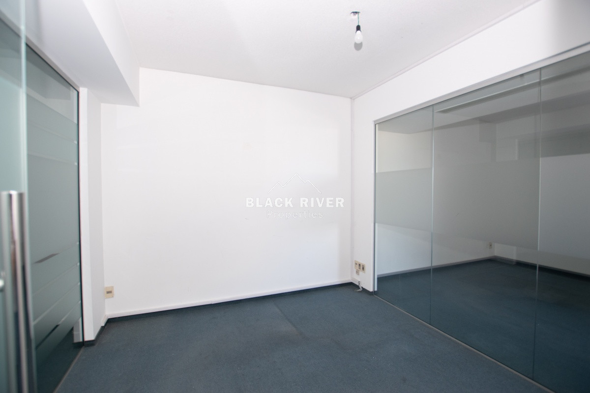 Local Comercial ID.65109 - Oficina  alquiler centro de Montevideo  