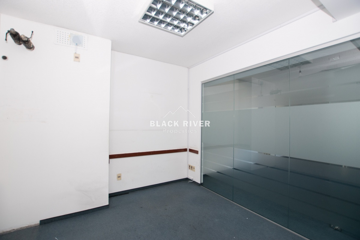 Local Comercial ID.65109 - Oficina  alquiler centro de Montevideo  