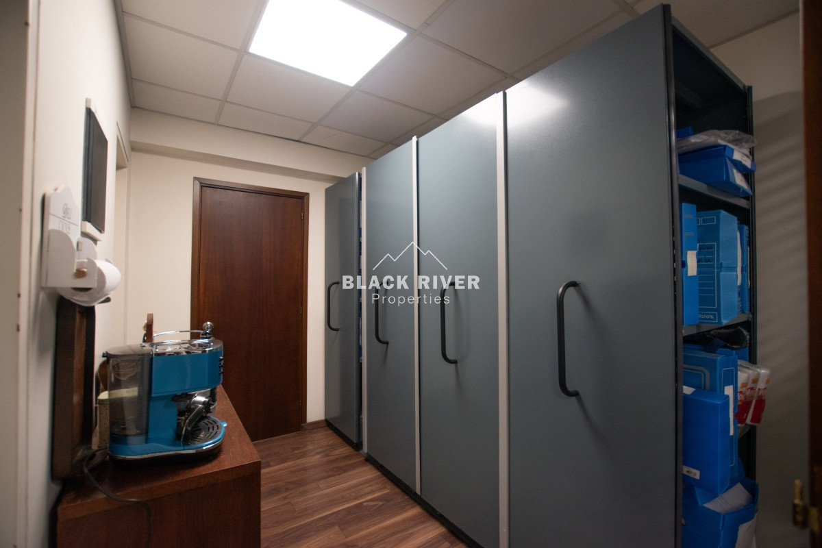 Local Comercial ID.65268 - Venta o Alquiler Oficina Torre De Los Profesionales Montevideo