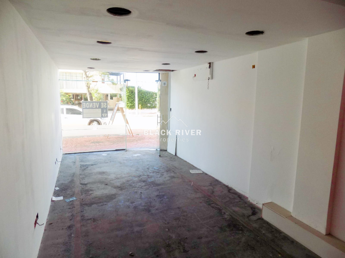 Local Comercial ID.64116 - Oportunidad Local en Venta ideal para negocio , Punta del Este
