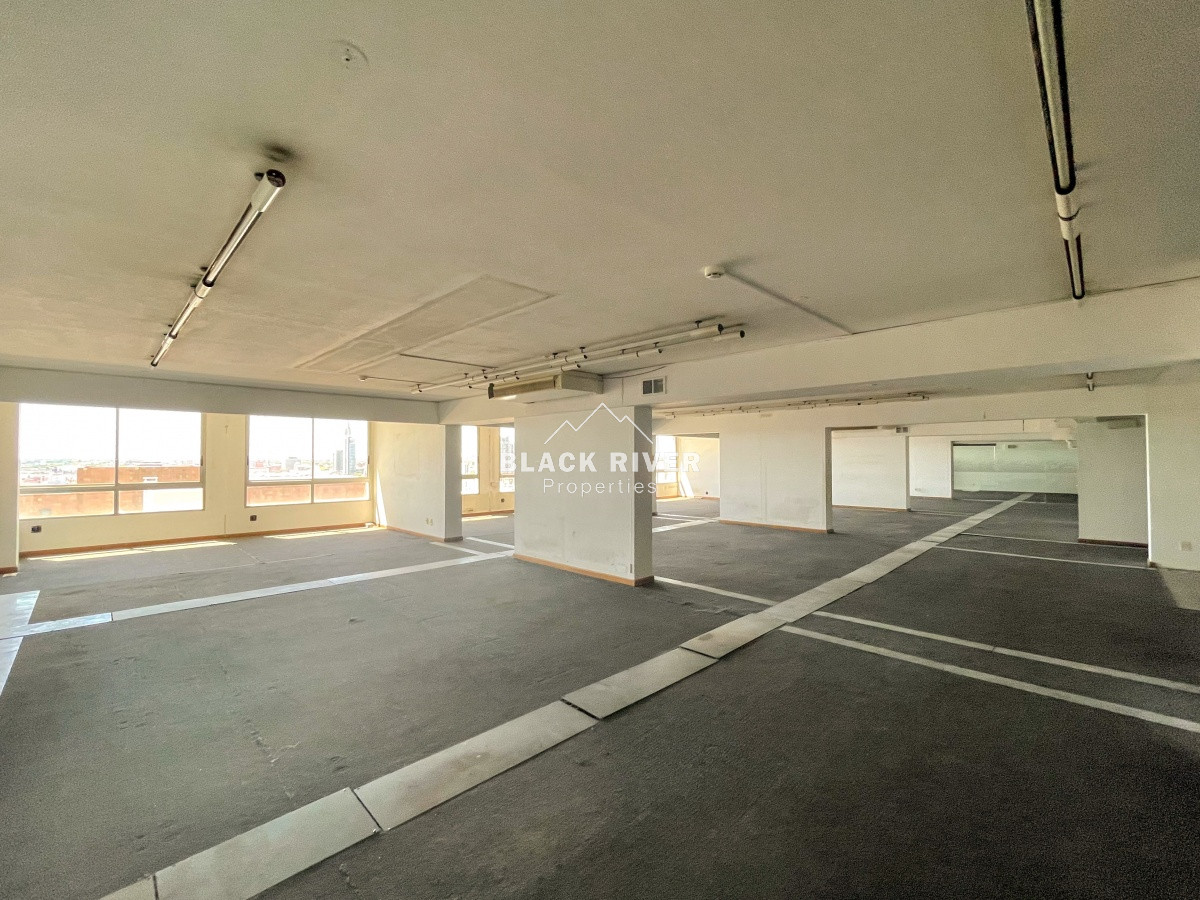 Local Comercial ID.65105 - Oficinas en alquiler centro de Montevideo  