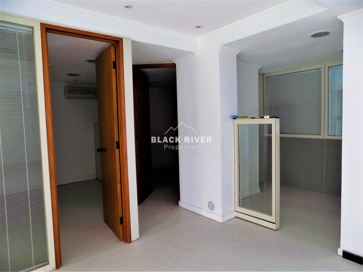 Local Comercial ID.21 - Excelente local sobre Roosevelt en venta / alquiler anual