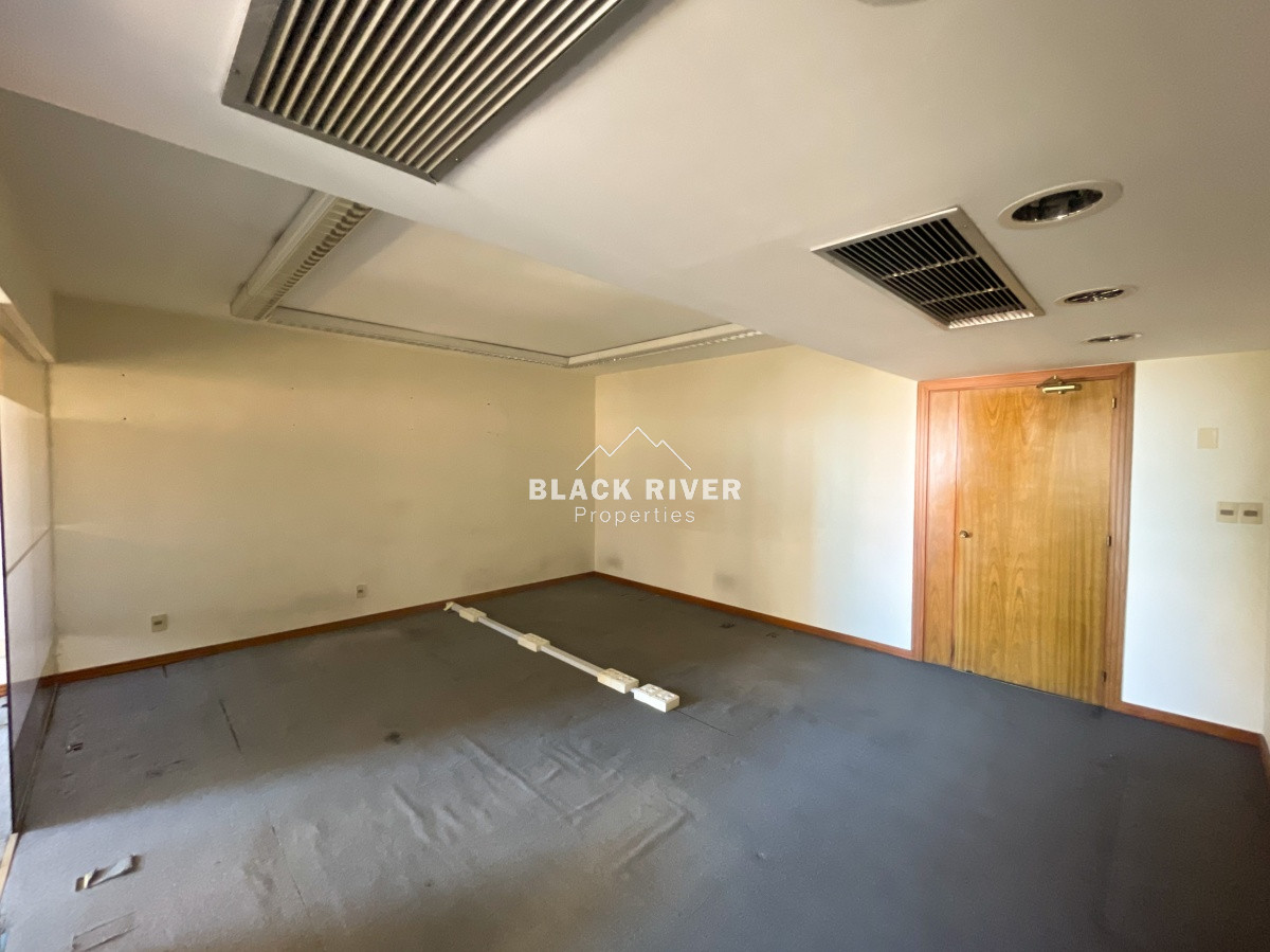 Local Comercial ID.65113 - Oficina en alquiler Centro 