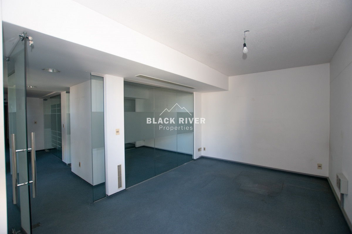 Local Comercial ID.65109 - Oficina  alquiler centro de Montevideo  