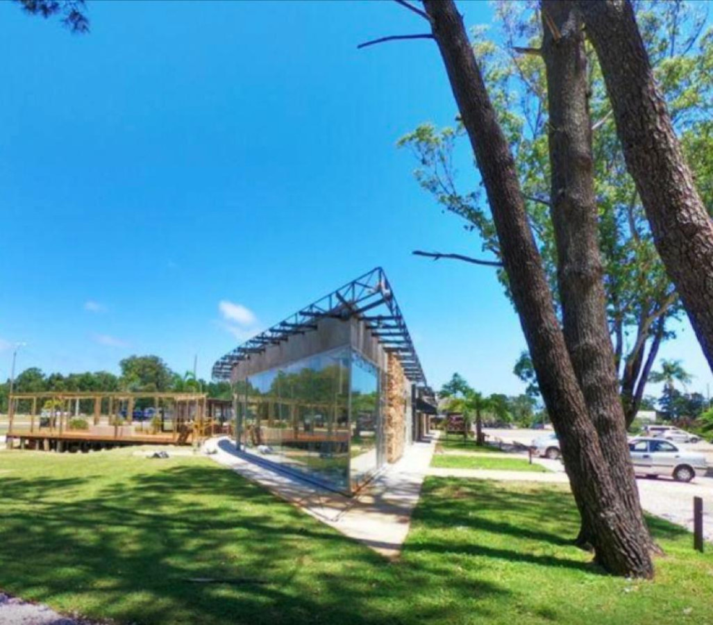 Local Comercial ID.64138 - Local en venta o alquiler anual.