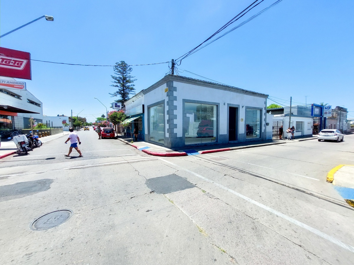 Local Comercial ID.64958 - Venta Local Comercial en Centro de Maldonado Maldonado
