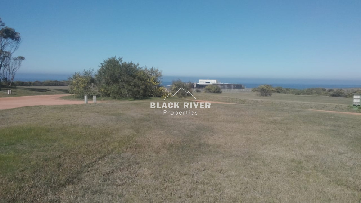 Terreno ID.65127 - Terreno de 2000 m2 en LAS GARZAS Rocha