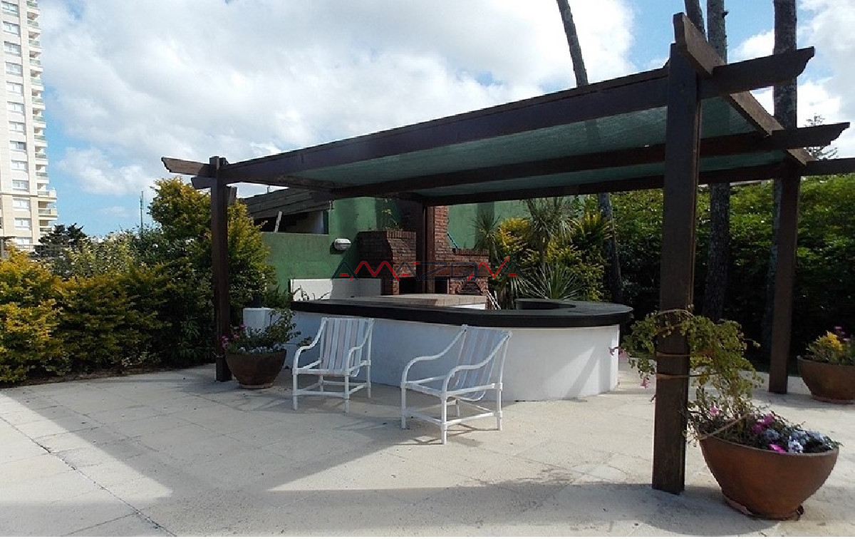 Casa ID.4923 - Casa en Mansa, 4 dormitorios piscina climatizada 