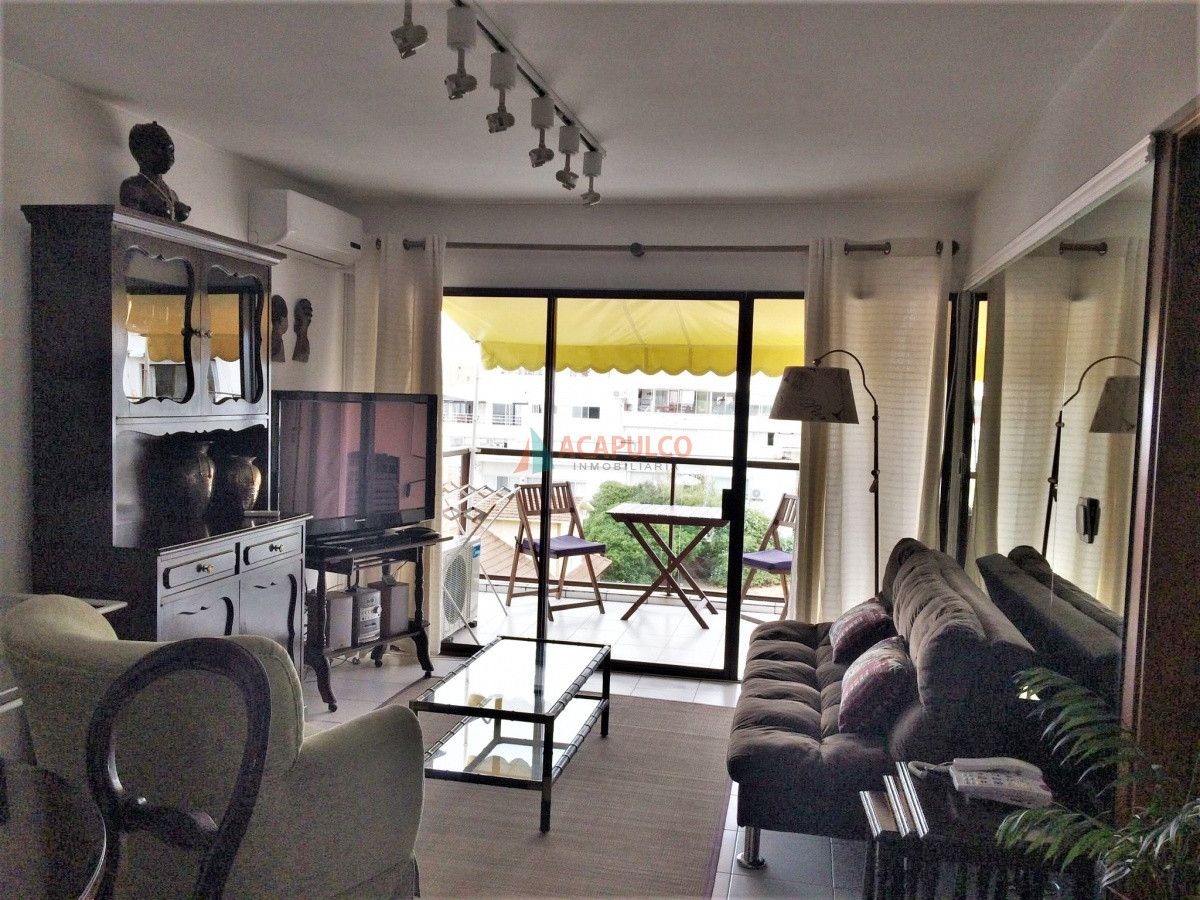 Alquiler apartamento en Península a 50mts de la playa - ACP4280A