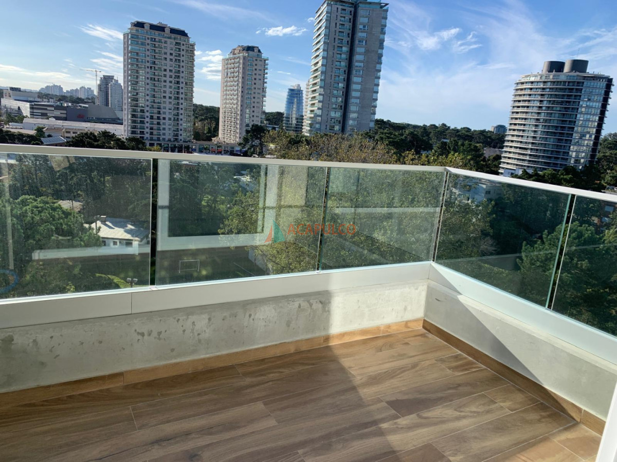 VENDE APARTAMENTO A ESTRENAR!! PUNTA DEL ESTE 1 DORMITORIO!! - ACP6444A