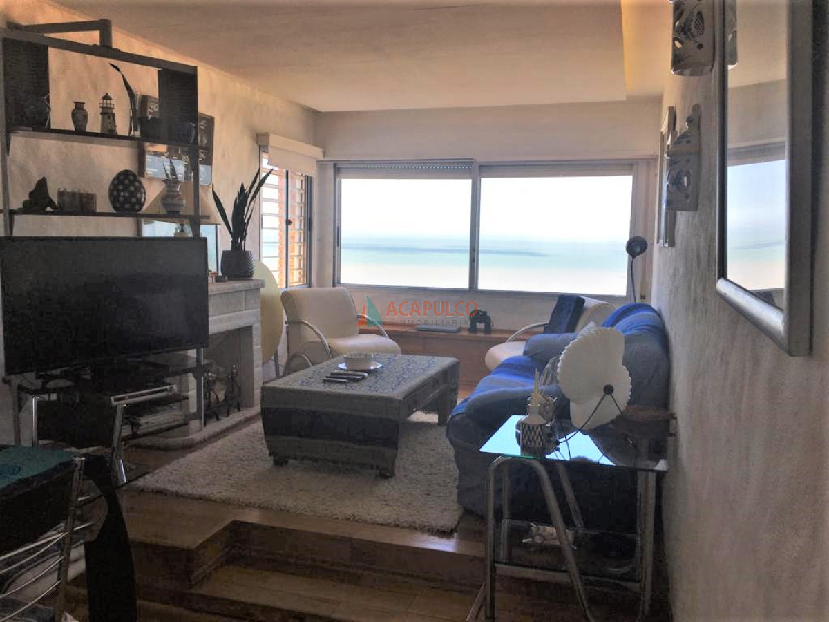 APARTAMENTO EN PARADA 2 DE LA BRAVA FRENTE AL MAR - - ACP1961A