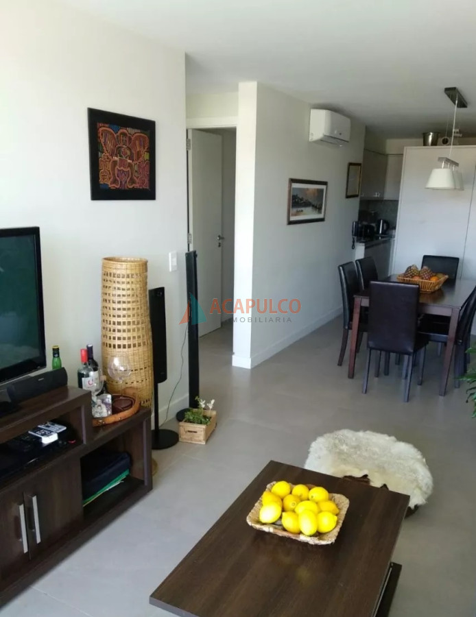Apartamento Ref.3593/ALQUILER-APARTAMENTO-EN-PUNTA-DEL-ESTE- - ALQUILER APARTAMENTO EN PUNTA DEL ESTE 