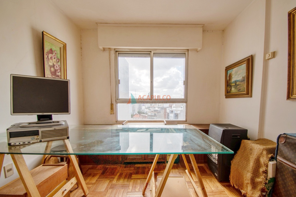 Apartamento Ref.6061/Venta-apartamento-penthouse--de-3-dormitorios,-gran-terraza-,-garaje--en-Punta-Carretas - Venta apartamento penthouse  de 3 dormitorios, gran terraza , garaje  en Punta Carretas