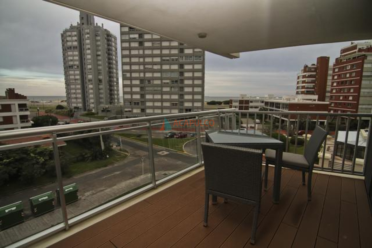 Apartamento Ref.3592/TORRE-ONIX-APARTAMENTO-DE-2-DORMITORIOS-EN-SUITE,-BALCON,-GARAGE - TORRE ONIX APARTAMENTO DE 2 DORMITORIOS EN SUITE, BALCON, GARAGE
