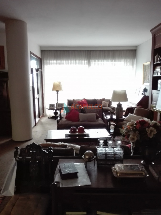 Apartamento ID.5214 - VENTA APARTAMENTO EN POCITOS