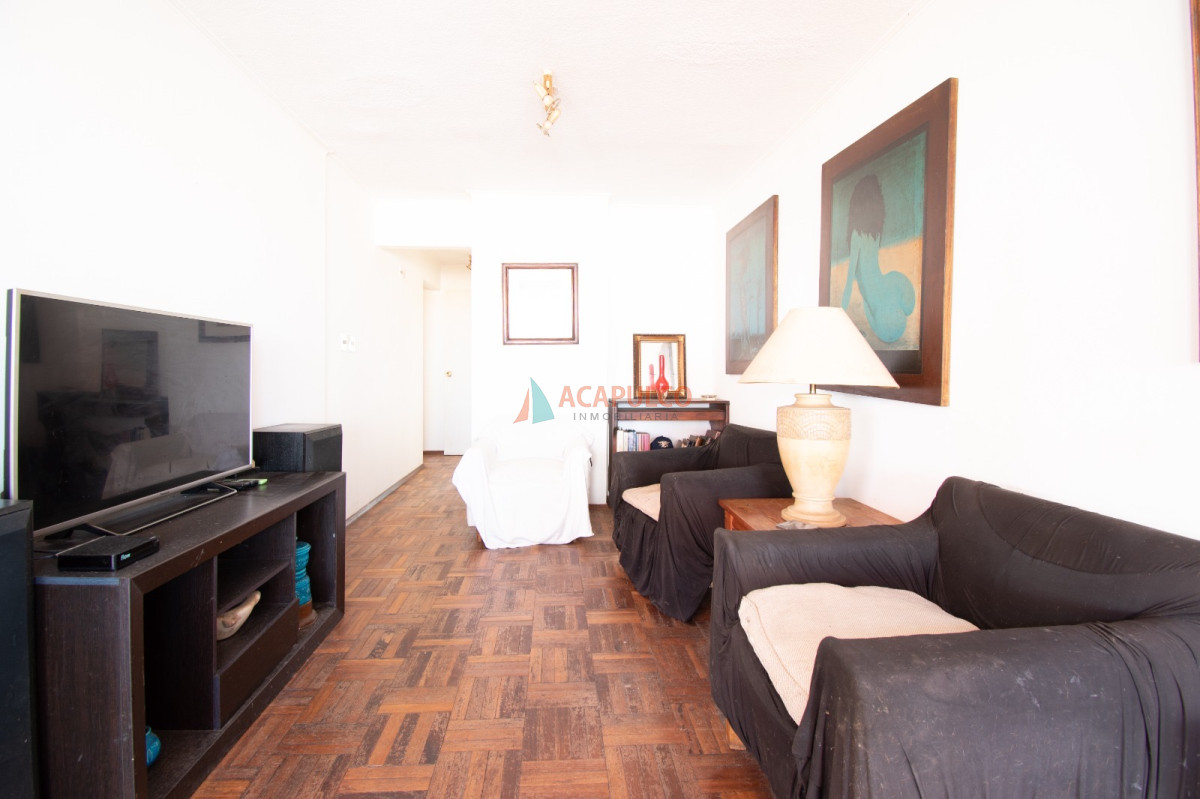 Apartamento Ref.6061/Venta-apartamento-penthouse--de-3-dormitorios,-gran-terraza-,-garaje--en-Punta-Carretas - Venta apartamento penthouse  de 3 dormitorios, gran terraza , garaje  en Punta Carretas